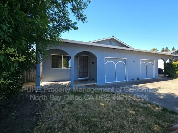 155 Oak Manor Ct Unit 2, Ukiah, CA 95482
