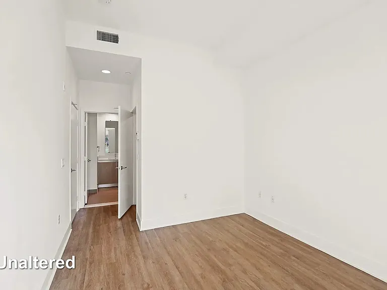 5308 Sepulveda Blvd — Photo 12