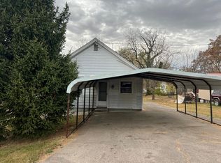 5 Nalls Ln, Radcliff, KY 40160