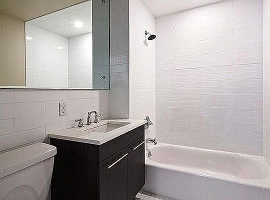 5th image of 82 Irving Pl APT 6A