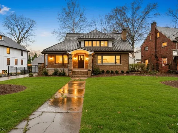 380 Elmwood Rd, Rocky River, OH 44116