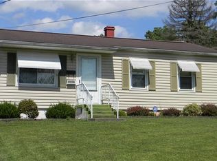 913 Cadet St, New Castle, PA 16101