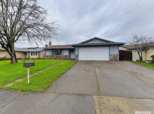 7415 Rock Creek Way, Sacramento, CA