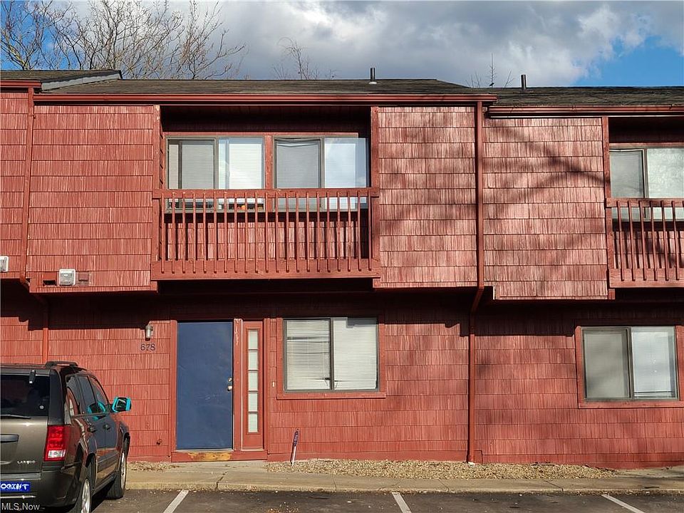 1st image of 680 E Buchtel Ave