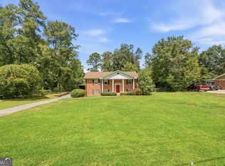 1920 Long Ridge Dr, Macon, GA 31211