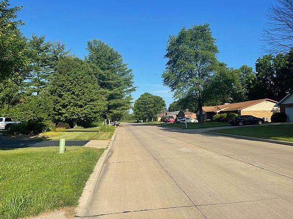 5th image of 4441 Old Caseyville Rd