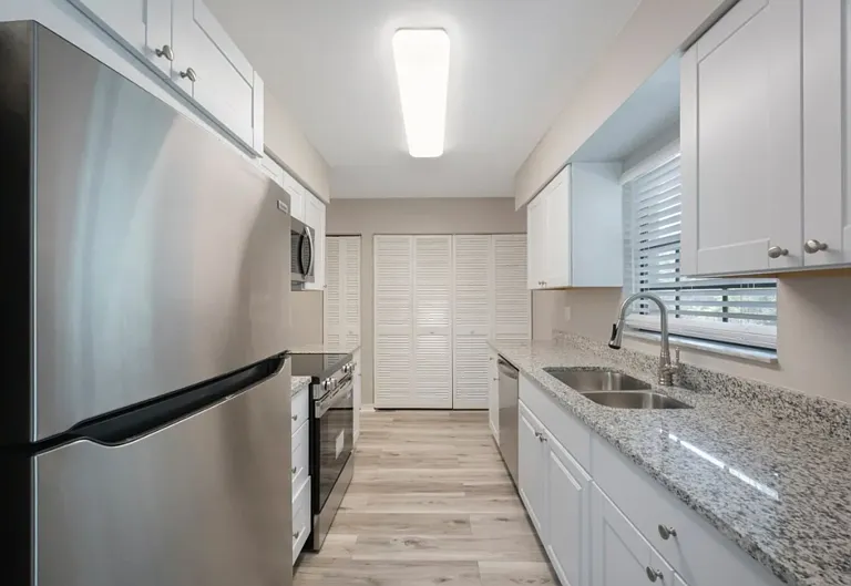 500 9th Ave S #C5 — Photo 5