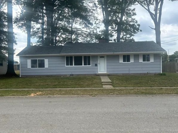 1613 Section St, Plainfield, IN 46168