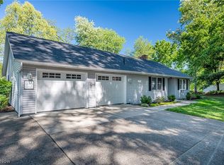 1270 Dehart Ave, Coshocton, OH 43812