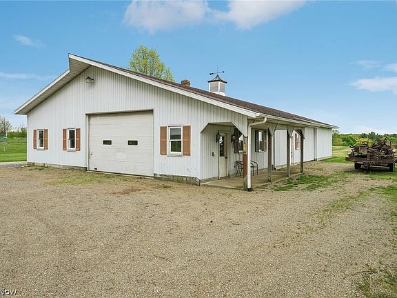 4th image of 4416 Paradise Rd