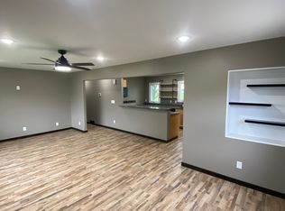 3205 W County Road T Blvd, Fremont, NE 68025