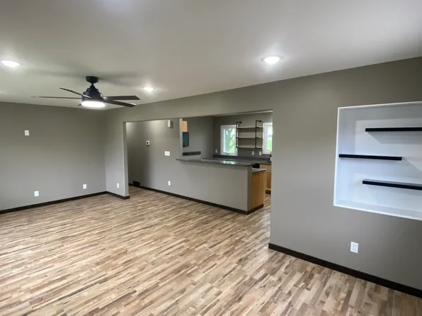 3205 W County Road T Blvd, Fremont, NE 68025