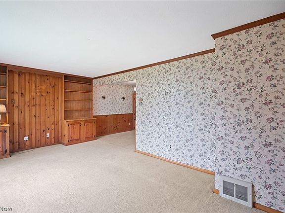 5th image of 30520 Willow Ln
