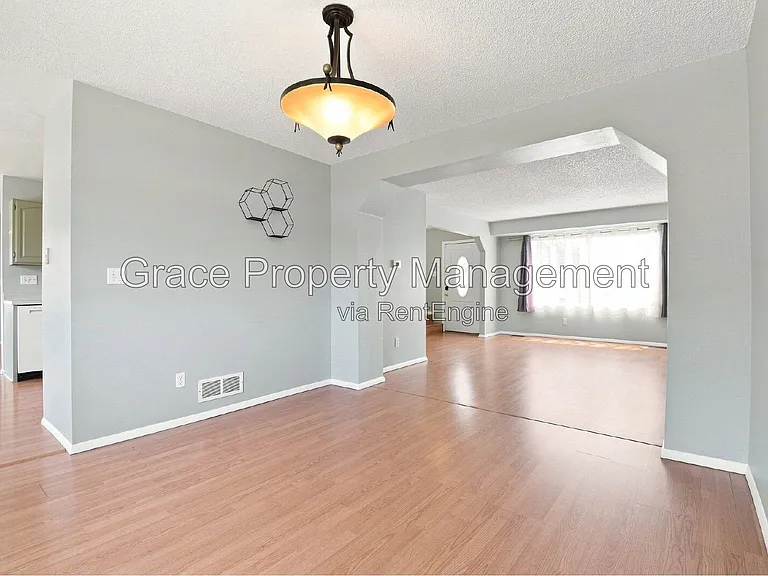 4425 E 128th Pl — Photo 7