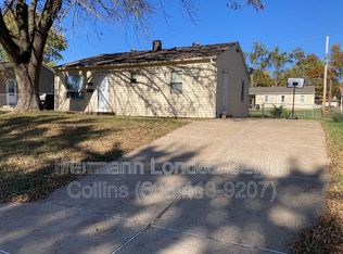 2465 Hawthorne Manor Dr, Florissant, MO 63031