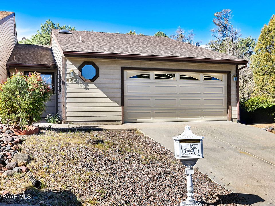 1st image of 554 Pineview Dr