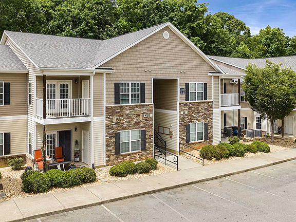 3rd image of 2100 McAndrew Dr #265184619