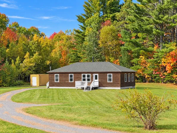 286 Burrough Road, Sangerville, ME 04479