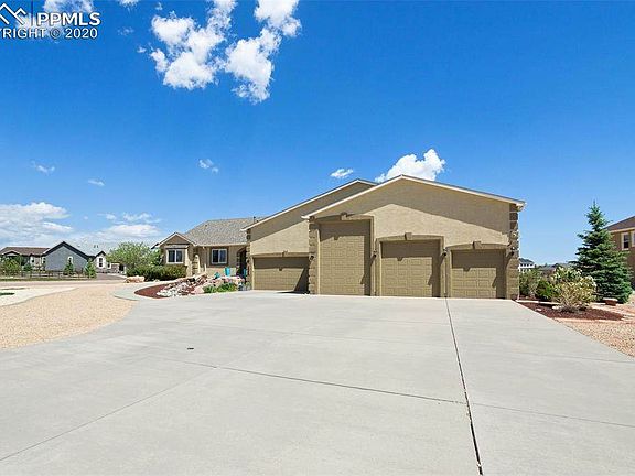2nd image of 12224 Ozark Pl