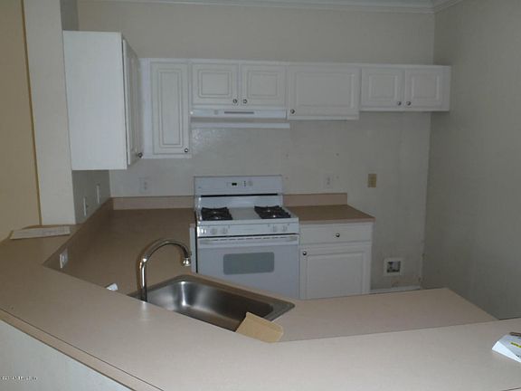 5th image of 13810 N Sutton Park Dr Unit 925