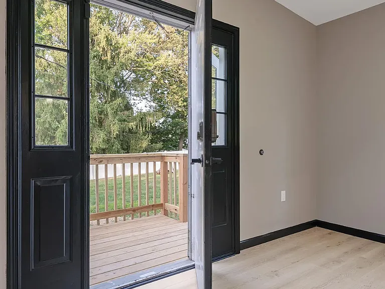 2175 Gale Dr — Photo 20