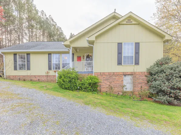 1769 Tunnel Hill Varnell Rd, Tunnel Hill, GA 30755