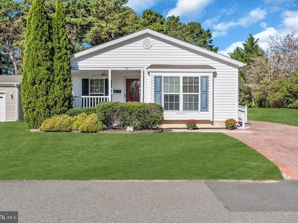 119 Oak Ridge Ln, Manahawkin, NJ 08050