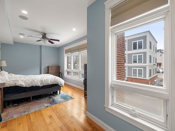 2nd image of 350 W 2nd St Unit 1