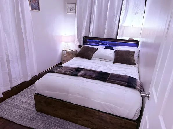 212 Smith St APT 3, Scranton, PA 18512