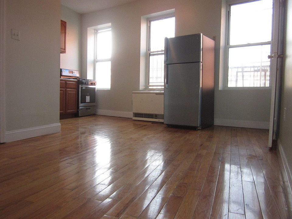 1st image of 107 Broadway #V2