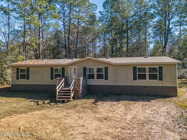 13102 Tanner St, Vancleave, MS 39565