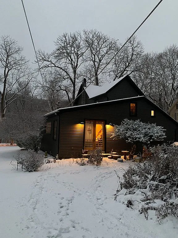 104 Creek Rd photo 1
