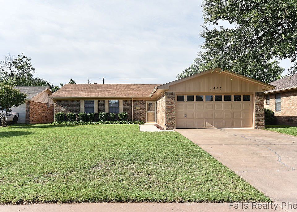 1st image of 1607 Bert Dr