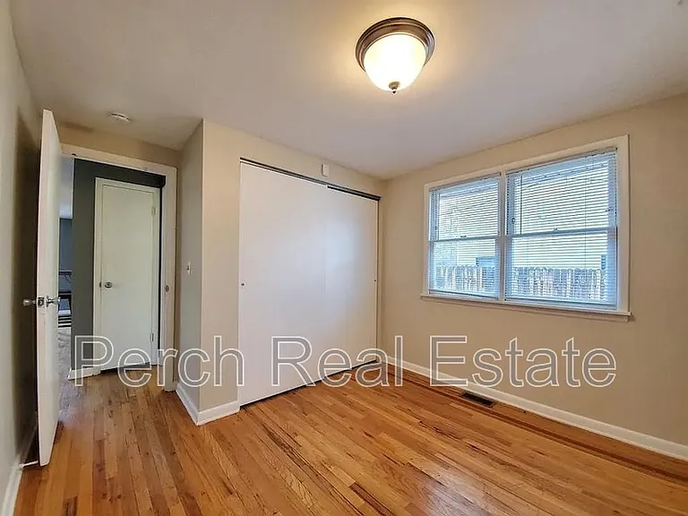 2431 Grove St — Photo 14
