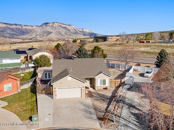 3rd image of 42 Eagle Ct