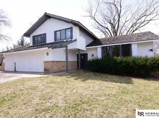 514 Martin Dr N, Bellevue, NE 68005