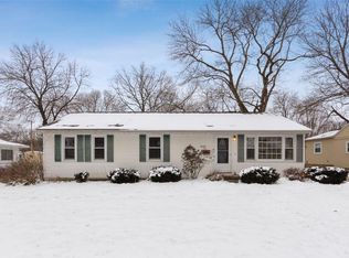 1285 Staub Ct NE, Cedar Rapids, IA 52402