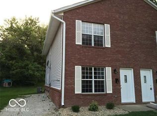 200-202 N Main St, Brooklyn, IN 46111