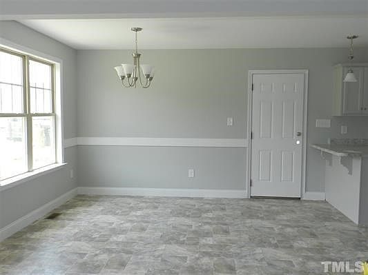 2nd image of 93 Manor Ave