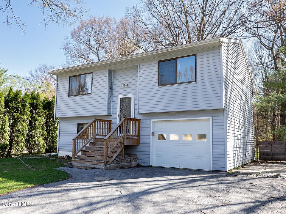 28 Red Oak Lane, Ballston Spa, NY 12020 Zillow