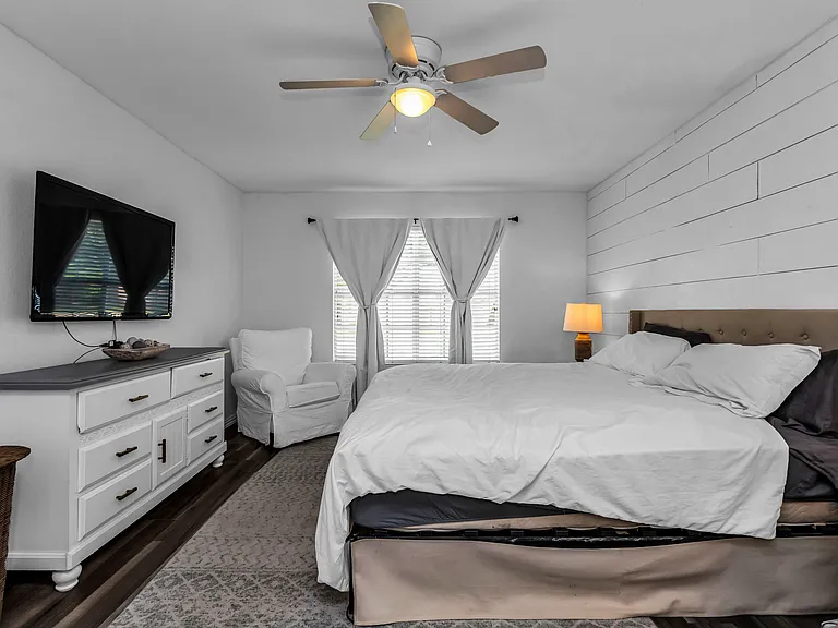 1104 Centennary Dr — Photo 11