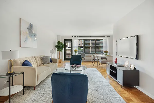 Sold by Compass | media 2