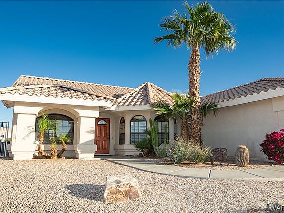 3rd image of 2173 E Via Del Aqua Bay