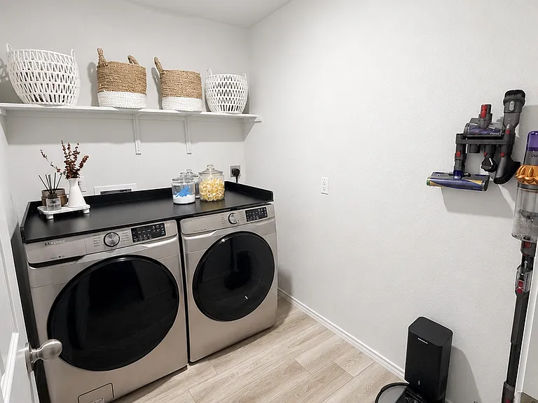 3719 Addison St — Photo 25