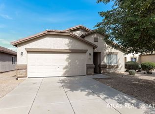 2704 E Bagdad Rd, San Tan Valley, AZ 85143