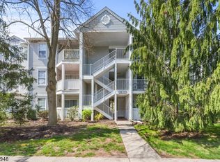 103 Rachel Ct, Franklin Park, NJ 08823