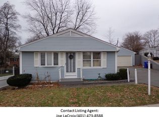 28 Chandler Ave, Pawtucket, RI 02860