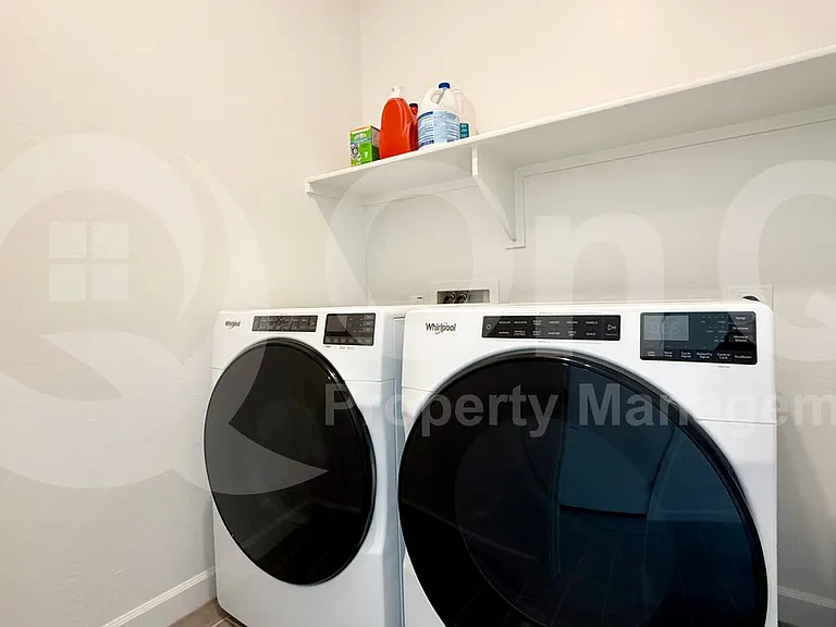 11225 E Ulysses Ave — Photo 12