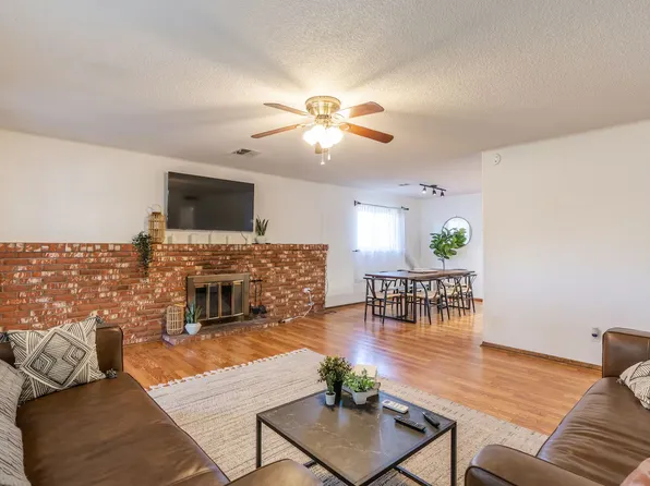 2817 Alcazar St NE, Albuquerque, NM 87110