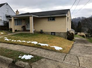 416 Willow St, Springdale, PA 15144